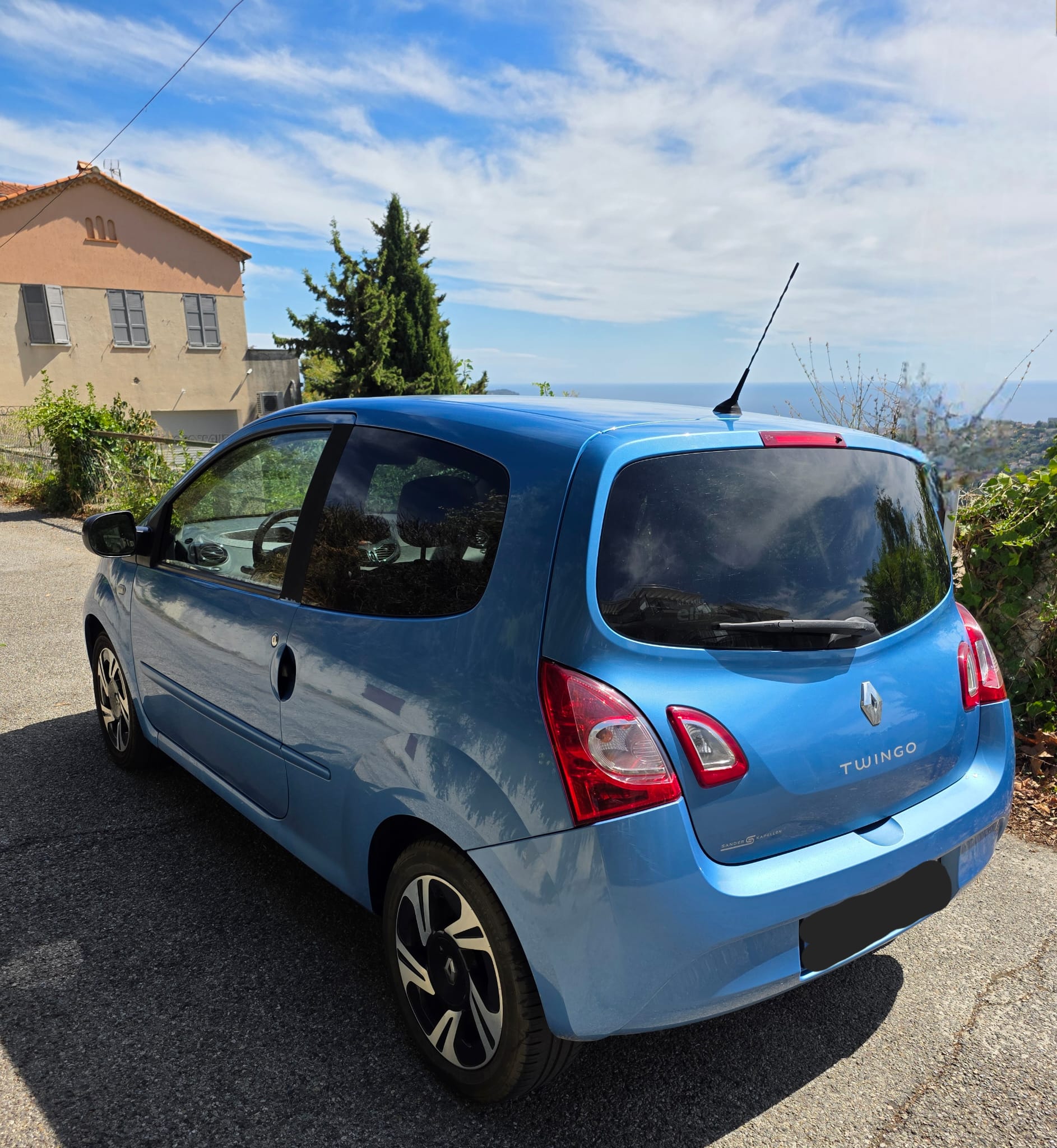 
								Renault Twingo 1.2 – 2013 full									