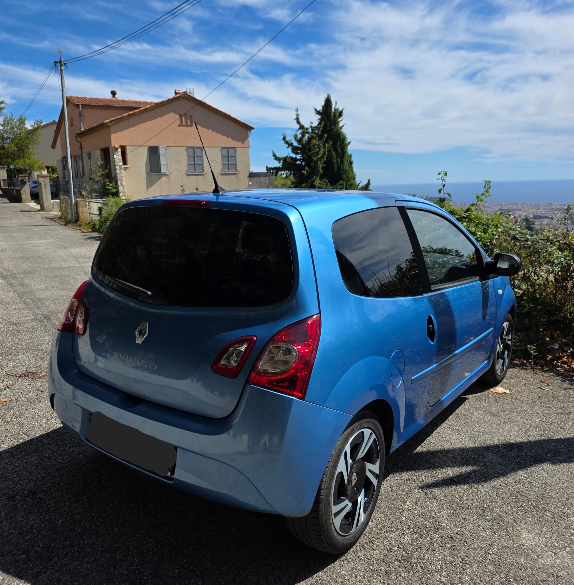 
								Renault Twingo 1.2 – 2013 full									
