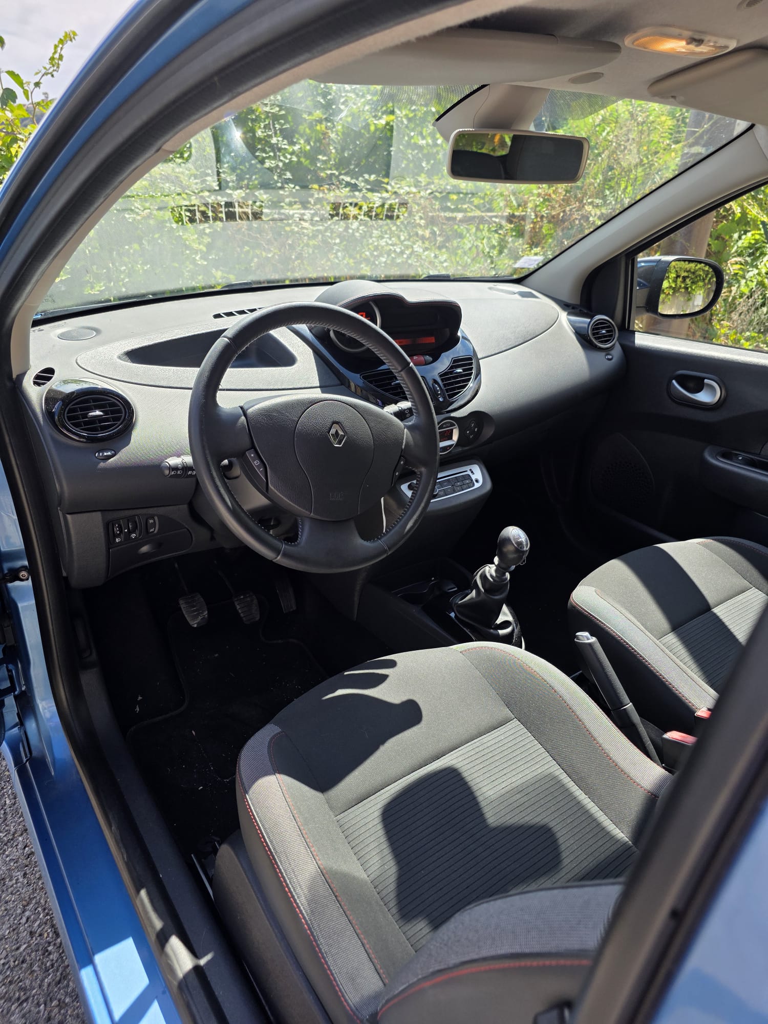 
								Renault Twingo 1.2 – 2013 full									